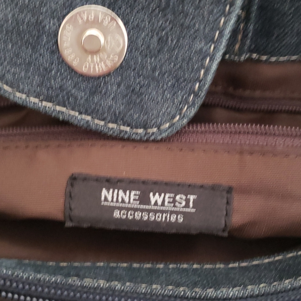 Purse - Picture 7 of 8